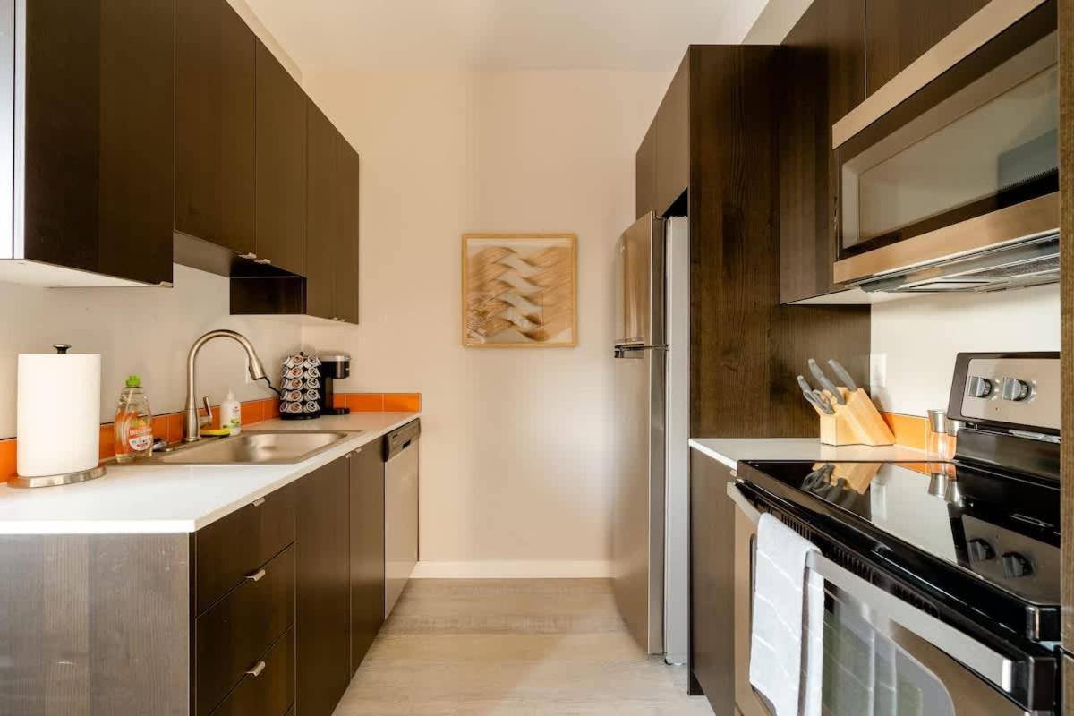 Santa Monica Vibes In Pdx - Food Carts & Roasters Apartment Portland Exterior photo